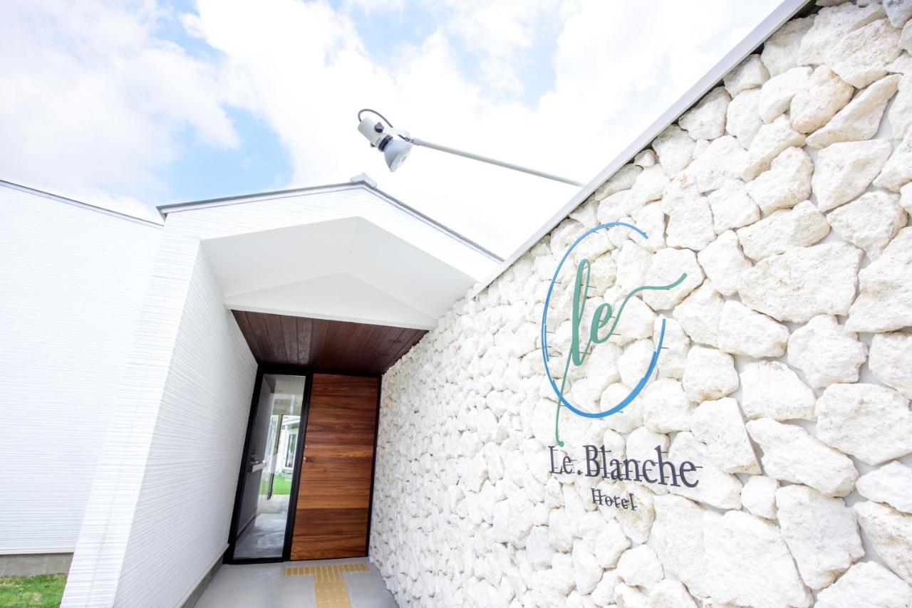 Готель Le.Blanche Minamiawaji Екстер'єр фото